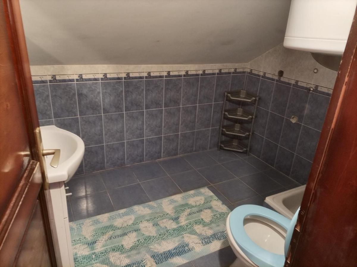 Nova VarošApartman Julijaanaアパートメント エクステリア 写真